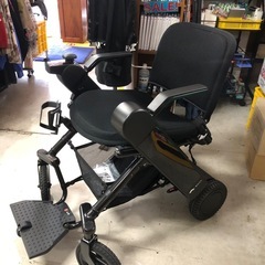 🎀WHILL  MODEL F 電動椅子🎀の画像