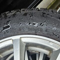 美品✨ダンロップのスタッドレスタイヤ「WINTER MAXX（ウィンターマックス）」とホイールのセットの画像