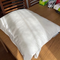 IKEA 枕　skogsfräkenの画像