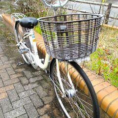中古自転車 ブリヂストン ママチャリ 自転車 実用 内装3段変速 26インチ LEDオートライト ホワイト 変速機難あり 通勤 通学 近所のお出掛けなどにの画像