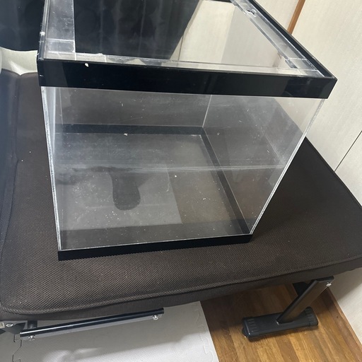 アクリル水槽45キューブ (ステート) 北広島のテーブル《その他》の中古