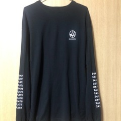 【早い者勝ち】✨24KARATS ロングTシャツ(ブラック)の画像