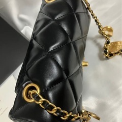 商談中
CHANEL シャネル ノベルティ ショルダーバッグ ハートチェーン ブラックの画像