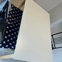 ダイニングテーブルの画像