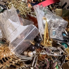 腕時計ネックレスピアス指輪フリマ開催⭐️50円〜販売中！！！の画像