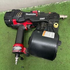 マキタ AN936H 高圧エア釘打ち機【野田愛宕店】【店頭取引限定】【中古】管理番号：IT75D71KSTK0の画像