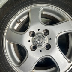 日産ノート　ホイールタイヤの画像