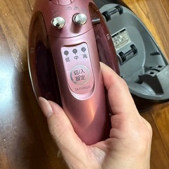 東芝コードレススチームアイロンの画像