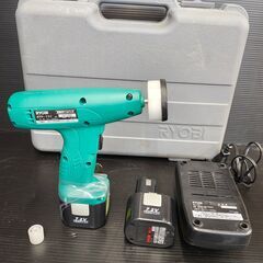 【中古】リョービ　タイルパッチ　BTP-722　ケース、充電器、バッテリ(7.2V)×2、付け替え小パーツ【ハンズクラフト熊本けやき通り店】【店頭取引限定】の画像