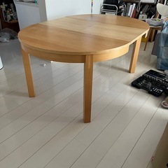 【あげます】丸型テーブルの画像