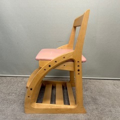 Karimoku カリモク　椅子　学習机用の画像