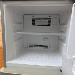 東芝冷凍冷蔵庫(137L)の画像