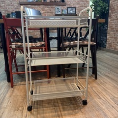 軽量3段ラックの画像