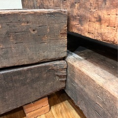 新幹線の枕木とガラス板　ディスプレイ用の画像