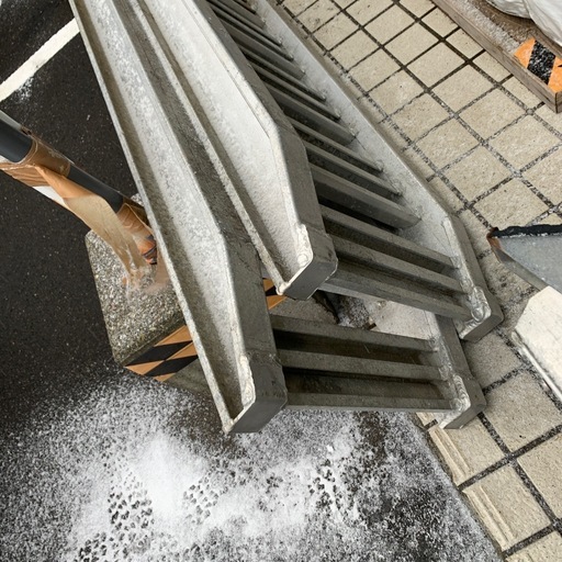 日軽金アクト株式会社　アルミブリッジ　PX30-300-35　3000ｍｍ　荷重3ｔ アルミブリッジ 3t(3トン) PXF30-300-33 ベロ式 日軽金 2本セット 全長