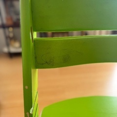 木製子供用椅子 無垢材 の画像