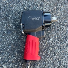 最軽量 コンパクト ハイパワーツインハンマーエアーインパクトレンチ 650Ｎｍの画像