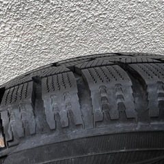 スタッドレスタイヤ4本アルミホイール付きプリウス30系に使ってましたの画像