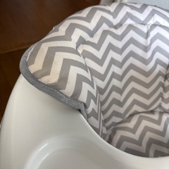 西松屋の歩行器の画像