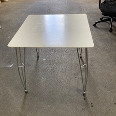 テーブルの画像