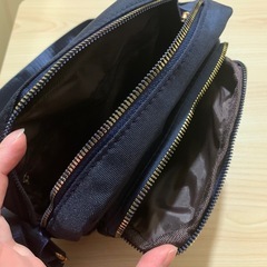新品✨ネイビー　ナイロン　ショルダーバッグ の画像