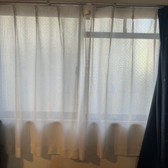 【ニトリ】遮光カーテン2枚組　の画像