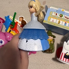 ハッピーセットおもちゃの画像