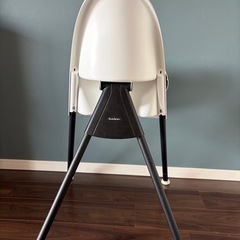 ベビービョルン ベビーチェアの画像