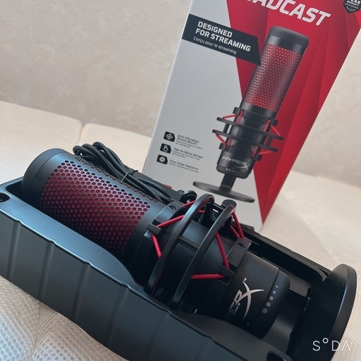 HyperX QuadCast スタンドアロンマイク