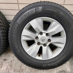 ミシュラン265/65R/17 スタッドレスタイヤ　トヨタ純正ホイール　手渡し可の画像