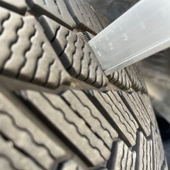 ミシュラン265/65R/17 スタッドレスタイヤ　トヨタ純正ホイール　手渡し可の画像