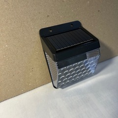 ソーラーウォールライトの画像