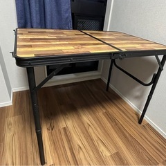 キャンプ用テーブル　高さ変更可能の画像