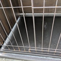 【使用感あり】アイリスオーヤマ 犬ケージ ナチュラルファニチャー ダークブラウン 小型犬用 幅122.5×奥行61×高さ62.5cmの画像