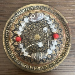 四眼天珠と水紋天珠ファントムクォーツと練朱砂の画像