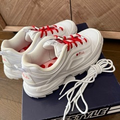 FILAくつ靴の画像