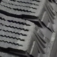 205/60R16 BS BLIZZAK VRV3 スタッドレス 4本SET 冬タイヤの画像