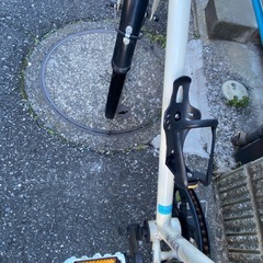 クロスバイク　6段ギア　ブルー×ホワイトの画像