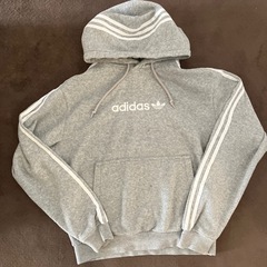 adidas パーカー Ｓ グレーの画像