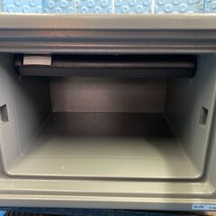 お譲りします！ テンキーロック式！！耐火金庫 （中古・Aランク）の画像