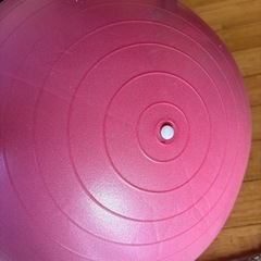 ヨガボール     エアロバイクご購入の方には無料でお譲り可能の画像