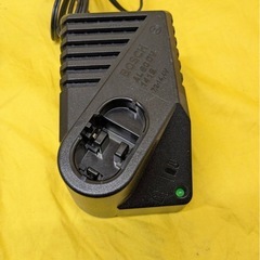 【中古】大阪引取歓迎　BOSCH PAG 12 V バッテリーエアポンプ【KNLJ078】の画像