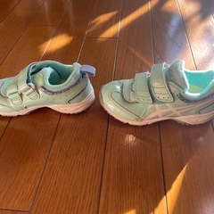 asics キッズ　スニーカー　16.0cmの画像