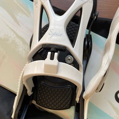 スノーボード板　スノボ板　袋付き　GROOVE MELT UPPER  144cm SPICE ビンディング付きの画像