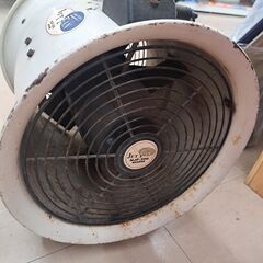 ✨ナカトミ　中古　NJT-300　送排風機✨うるま市田場✨の画像