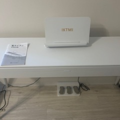 電車ピアノの画像