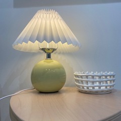 テーブルランプ ライト 照明の画像