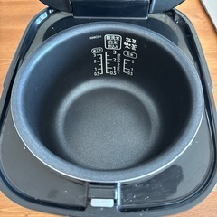 （取引先確定
）【アイリスオーヤマ】炊飯器 ３合炊きの画像