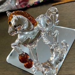 ガラス置物干支　馬の画像