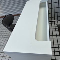 🌟本日限定！カウンターテーブルと椅子の画像